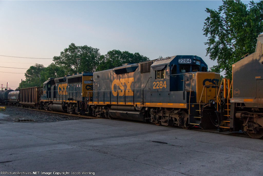 CSX 2284